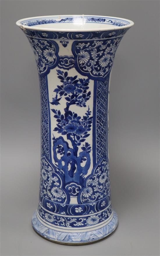 A large Chinese kangxi period beaker vase height 42cm